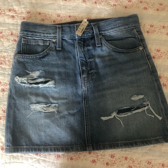 Madewell Jean Skirt - Distressed Denim NWT - Picture 5 of 8